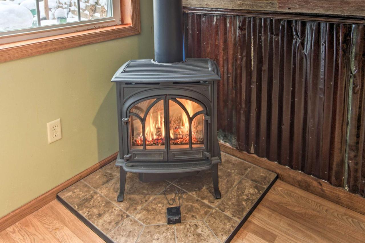 Lakefront Deer River Apt With Dock, Fire Pit And Patio Buitenkant foto